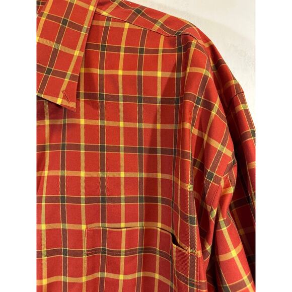 Cabela’s Outfitter Series XL Button Down Shirt Plaid Red Long Sleeve Mens C28 - Picture 2 of 7